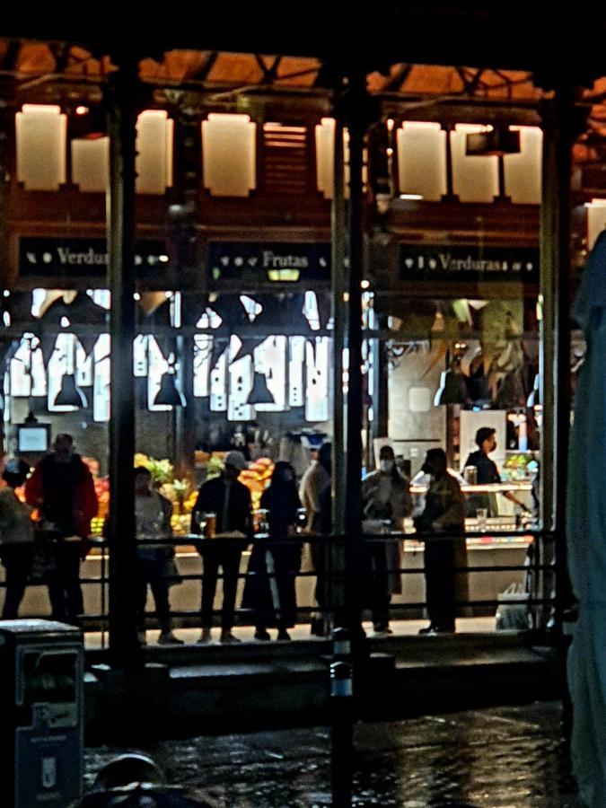 Centro Madrid. Plaza Mayor. Puerta Del Sol. Opera. Екстер'єр фото